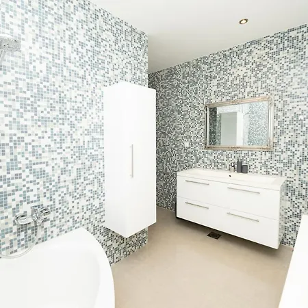 Paula Apartamento Trogir